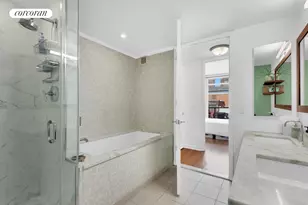 350 W 53rd St, New York City, NY 10019 - Photo 4