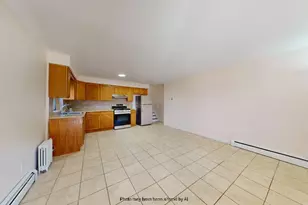 1213 Desmond Ct, New York City, NY 11235 - Photo 30