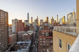 305 E 24th St, New York, NY 10010 - Photo 1