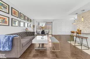 300 E 40th St, New York, NY 10016 - Photo 1