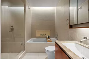 555 W 59th St, New York City, NY 10019 - Photo 6