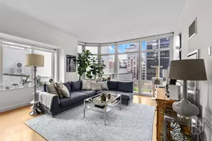 555 W 59th St, New York City, NY 10019 - Photo 2