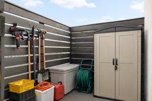 256 N 9th St, Brooklyn, NY 11211 - Photo 22