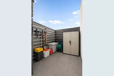 256 N 9th Street #PH1, New York City, NY 11211 - Photo 18