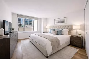 1160 3rd Ave, New York City, NY 10065 - Photo 2