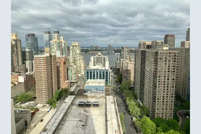 160 W 66th Street #28A, New York, NY 10023 - Photo 10