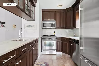 734 E 5th Street #3R, New York City, NY 11218 - Photo 1