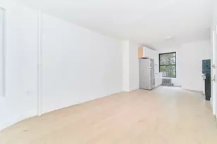 318 E 90th St, New York, NY 10128 - Photo 8