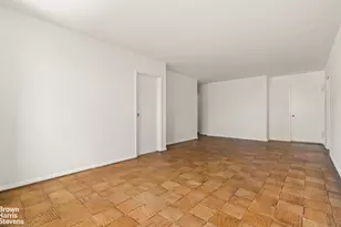 1725 York Ave, New York, NY 10128 - Photo 2