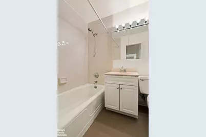 1725 York Avenue #17G, New York City, NY 10128 - Photo 8