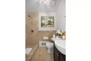 216 Calyer St, New York City, NY 11222 - Photo 12