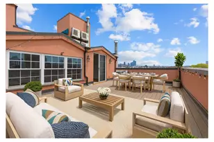 216 Calyer St, New York City, NY 11222 - Photo 2