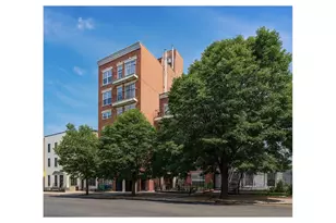 216 Calyer St, New York City, NY 11222 - Photo 2
