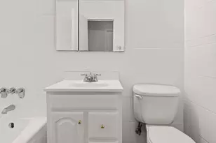 315 W 70th St, New York City, NY 10023 - Photo 14