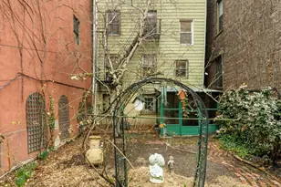 446 State St, New York City, NY 11217 - Photo 18