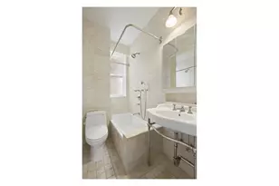 103 E 84th St, New York, NY 10028 - Photo 2