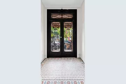 392 Adelphi Street, New York City, NY 11238 - Photo 16