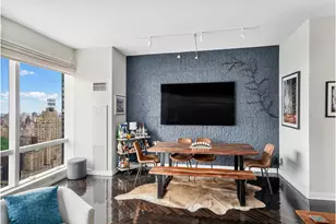 230 W 56th St, New York City, NY 10019 - Photo 2