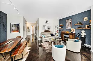 230 W 56th St, New York City, NY 10019 - Photo 4