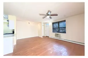 318 E 119th St, New York City, NY 10035 - Photo 2