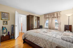 60-11 Broadway, New York City, NY 11377 - Photo 4