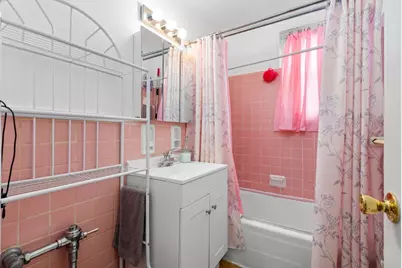 60-11 Broadway #3C, New York City, NY 11377 - Photo 16