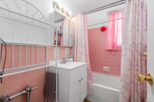 60-11 Broadway, New York City, NY 11377 - Photo 16