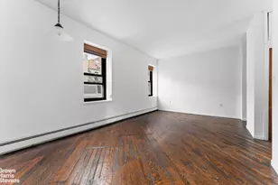 454 W 46th St, New York City, NY 10036 - Photo 6