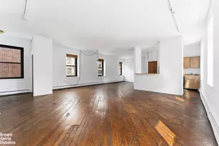 454 W 46th St, New York City, NY 10036 - Photo 2