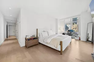 305 E 51st St, New York City, NY 10022 - Photo 4