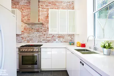 100 E 101st Street, New York City, NY 10029 - Photo 6
