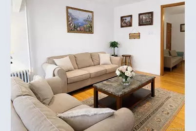 93-09 Vanderveer Street, New York City, NY 11428 - Photo 2