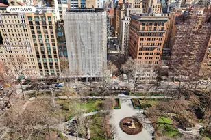 18 Gramercy Pk S, New York, NY 10003 - Photo 22