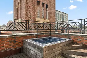 18 Gramercy Pk S, New York City, NY 10003 - Photo 24