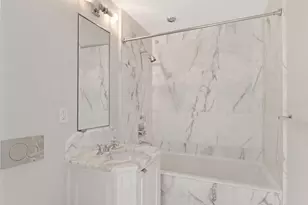 18 Gramercy Pk S, New York, NY 10003 - Photo 16