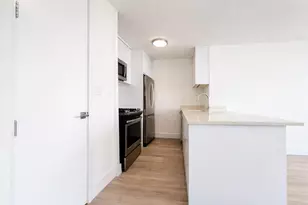 1735 York Ave, New York City, NY 10128 - Photo 4