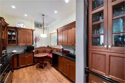2 E End Avenue #1E, New York City, NY 10075 - Photo 8