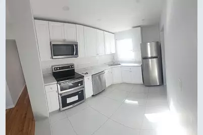 73-15 170th Street, New York City, NY 11366 - Photo 4