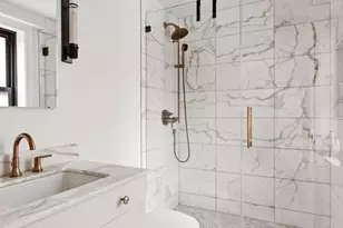 1065 Park Ave, New York City, NY 10128 - Photo 8