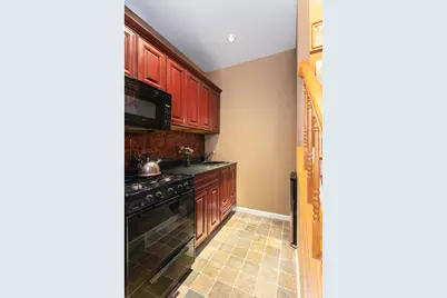 136 W 70th Street #3, New York City, NY 10023 - Photo 4
