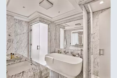303 Park Avenue #3311, New York City, NY 10022 - Photo 4