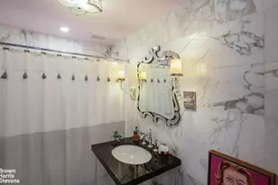 870 United Nations Plaza, New York, NY 10017 - Photo 10