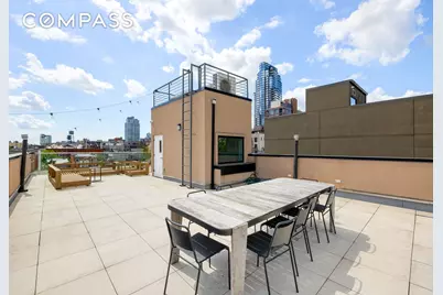 79 Green Street #1, New York City, NY 11222 - Photo 16