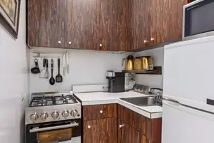 430 E 77th St, New York City, NY 10075 - Photo 4