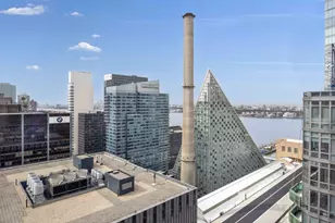 555 W 59th St, New York City, NY 10019 - Photo 6