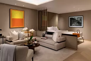 685 5th Ave, New York, NY 10022 - Photo 1