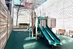 360 E 88th St, New York, NY 10128 - Photo 28