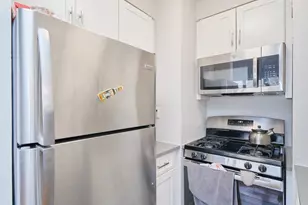 337 W 43rd St, New York City, NY 10036 - Photo 2