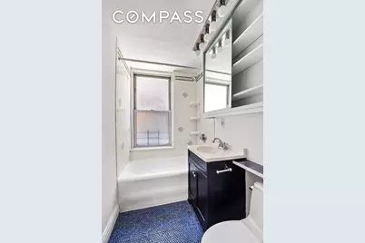 325 W 45th Street #205, New York, NY 10036 - Photo 6