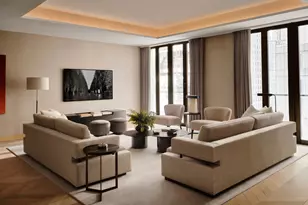 685 5th Ave, New York City, NY 10022 - Photo 2